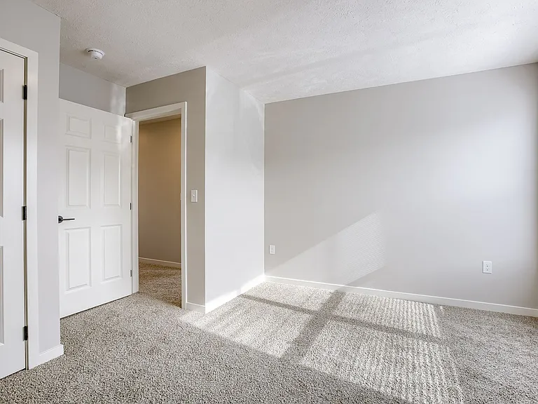 20874 T Ct — Photo 16