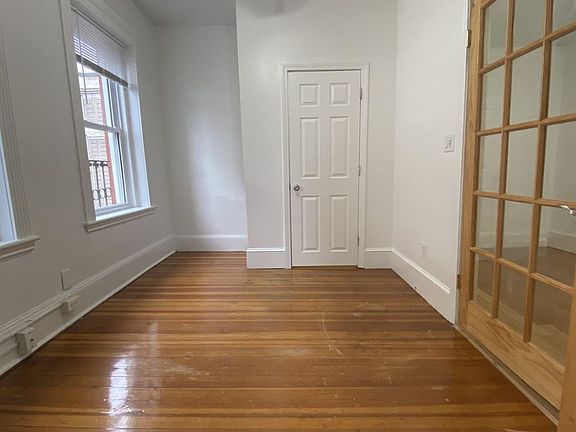 64 Hemenway St. #23 Boston - Fenway Shared Unit Photo 5 (1)