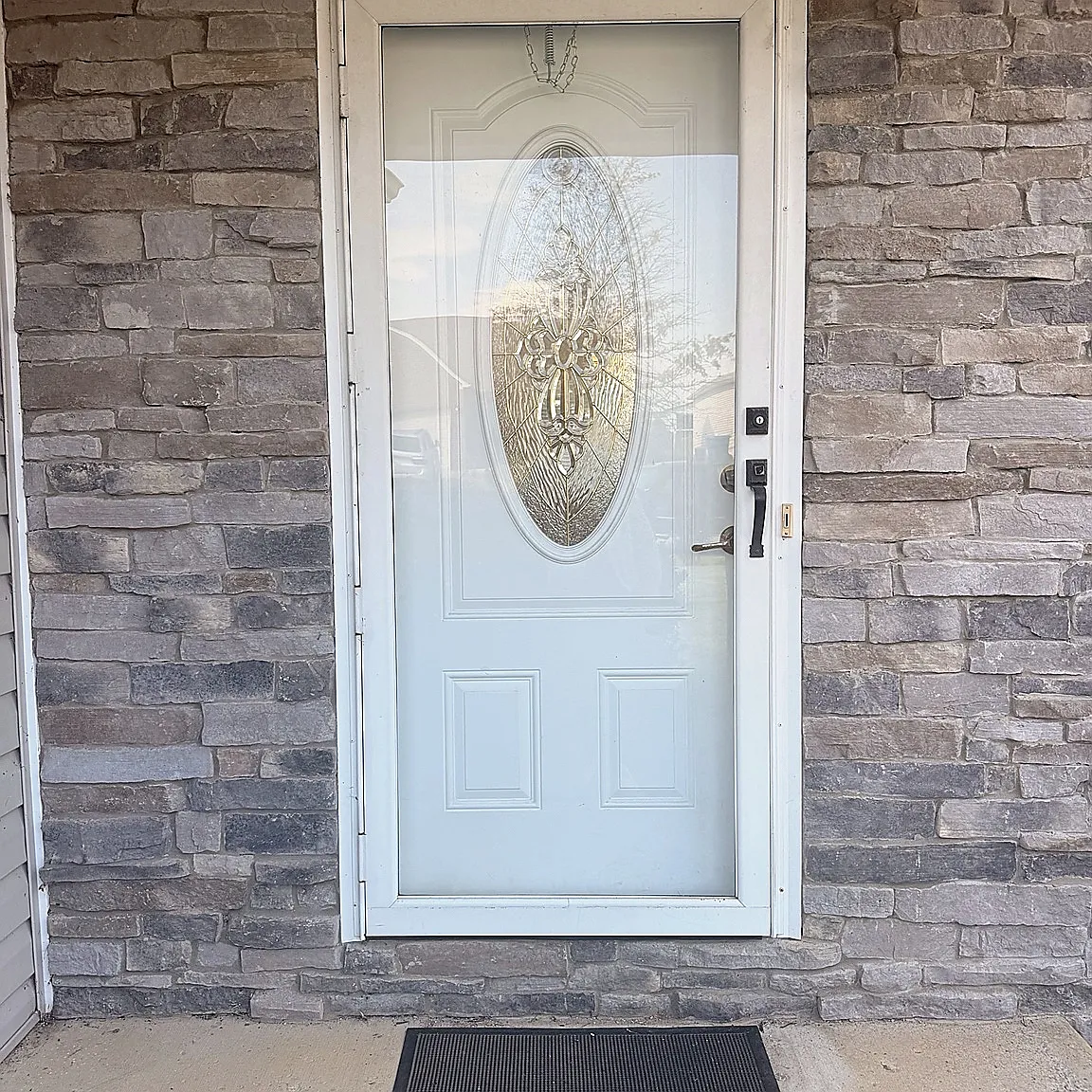 3 bed, 1440 sqft, $1,800 — Photo 2