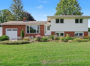 28 Gamble Dr, Ottawa, ON K0A 2Z0