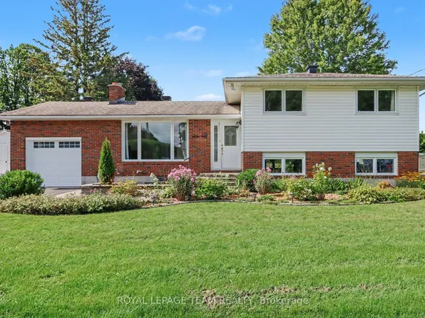 28 Gamble Dr, Ottawa, ON K0A 2Z0
