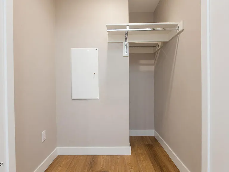 3682 Harriman Ave #3 — Photo 38