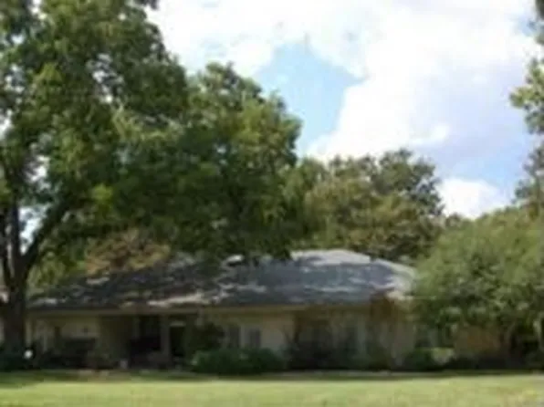 624 Brent Dr, Arlington, TX 76012