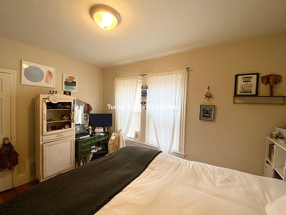 4th image of 36 Sudan St #3L