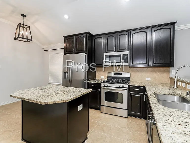 500 Turnstone Dr — Photo 9