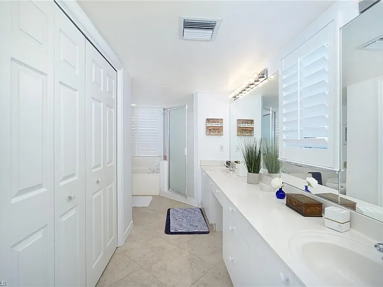 9577 Gulf Shore Dr #601 — Photo 12