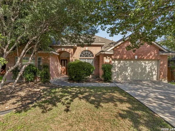48 Silverhorn Dr, San Antonio, TX 78216