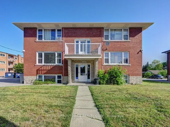 1230 Queens Blvd #0, Kitchener, ON N2M 1C3
