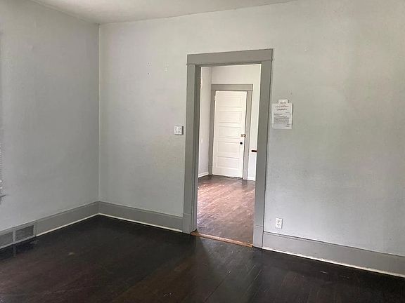 5th image of 1630 10th Ave