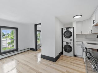14 Pierce St APT D, Dover, NH 03820