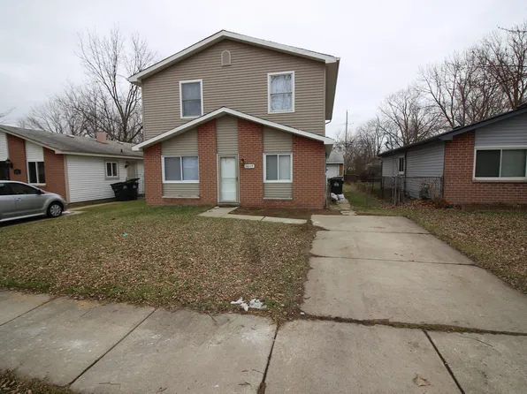 16117 Jackson St, Taylor, MI 48180