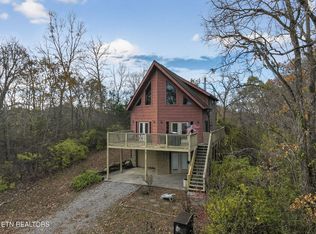 945 Cedar Springs Valley Rd, Sevierville, TN 37876