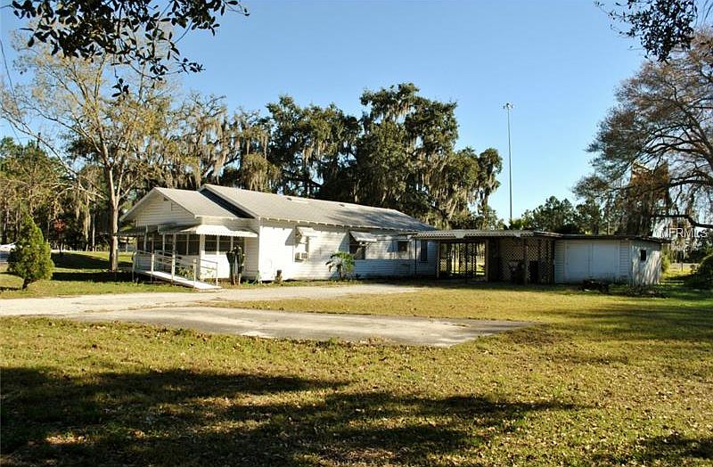 1st image of 925 Moss Ave