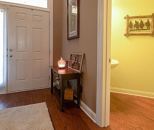 2nd image of 2535 Ravenna Ln