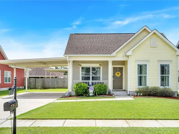 2649 Cedar Creek St, Marrero, LA 70072
