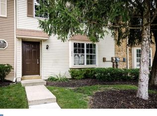 304 Fountainhall Ct #304, Mount Laurel, NJ 08054