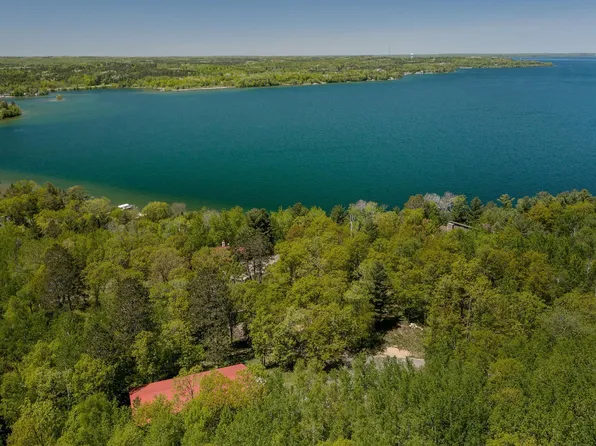Baywood Dr NW, Walker, MN 56484
