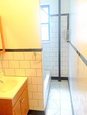 Rented by Rapid Realty Cobble Hill | media 41