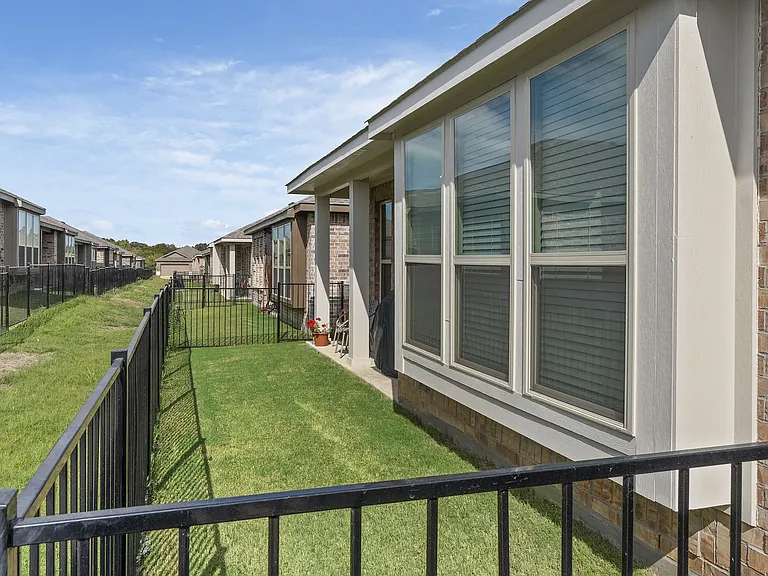 Villas at Rockbrook — Photo 38