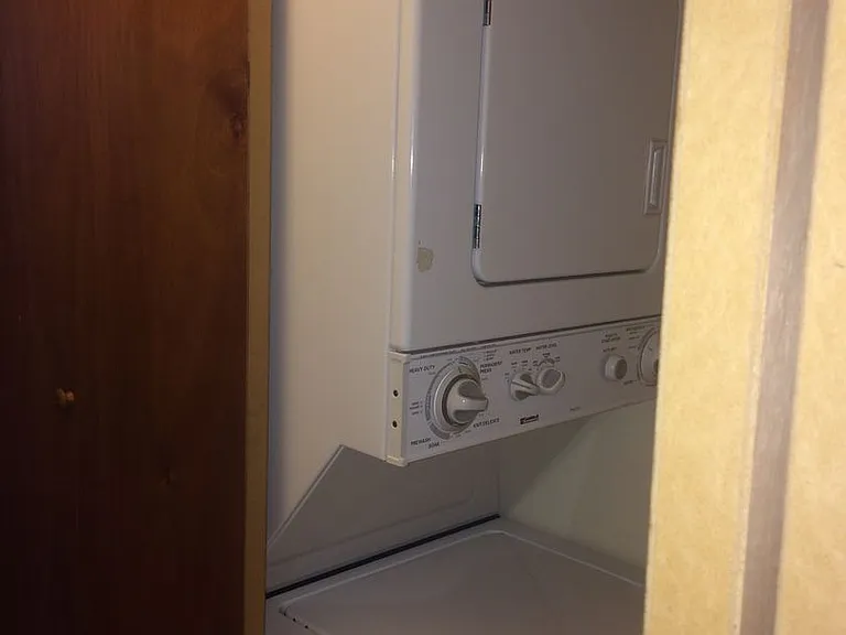 Go Long Apartments — Photo 11