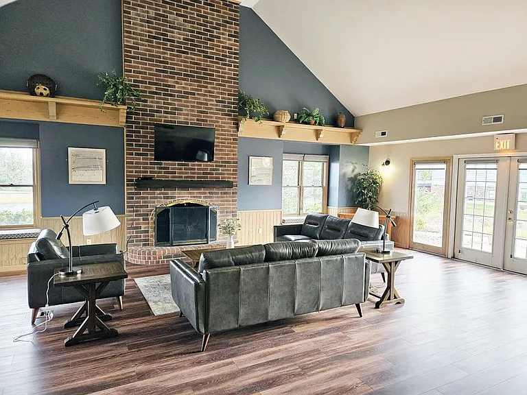 Dupont Lakes Apartments — Photo 23