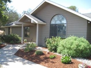 22548 Homestead Rd, Clovis, CA 93619