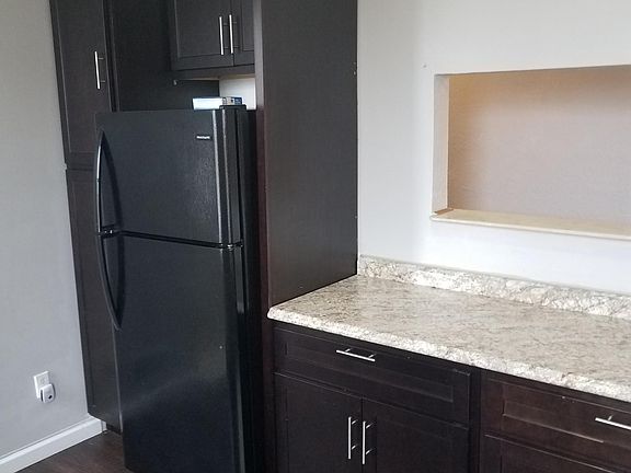 3rd image of 4652 Tyrolean Ave #2F