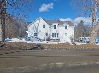 28 Pleasant St, Milo, ME 04463