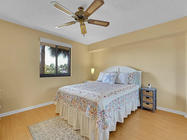 2001 Marina Isle Way #203 — Photo 23