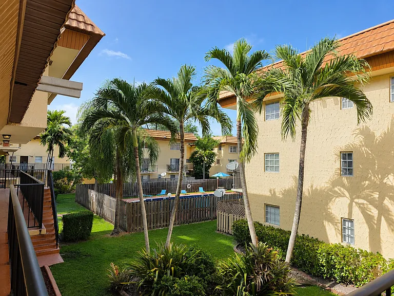 8650 SW 109th Ave #3-233 — Photo 17