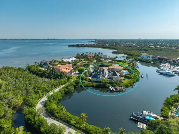 15771 Waite Island Dr, Fort Myers, FL 33908