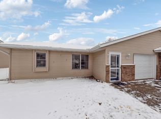 1940 Windmill Dr, Baldwin, WI 54002