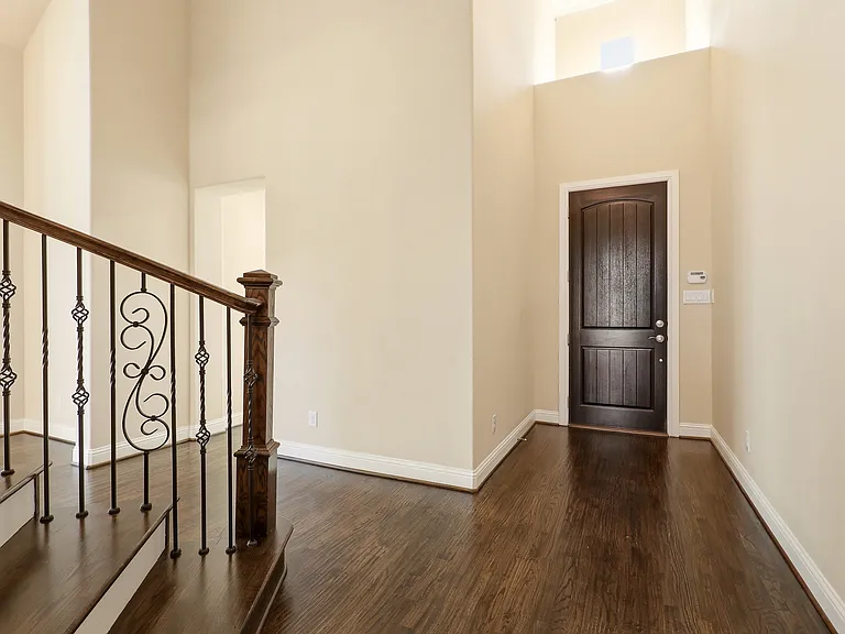 344 Birchwood Way — Photo 3
