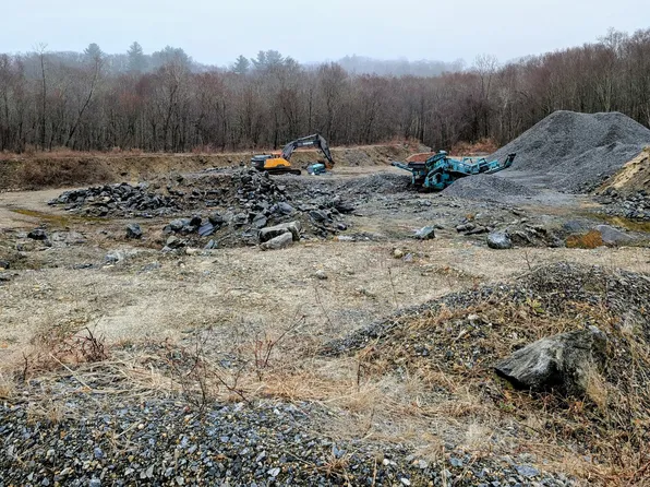 (undisclosed Address), Lisbon, CT 06351