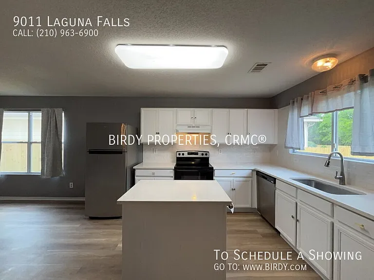 9011 Laguna Fls — Photo 16