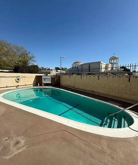 11255 Moorpark St #2 — Photo 4