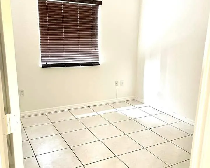 16263 SW 55th Ter — Photo 5