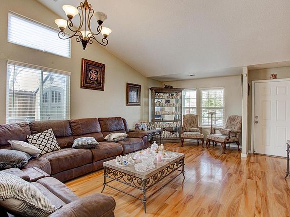 4th image of 2502 Arcadia Ct