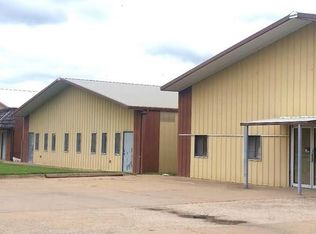 1720 NW Topeka Blvd, Topeka, KS 66608