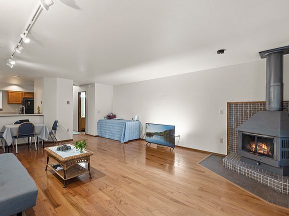 3rd image of 13227 SE 256th St #L2