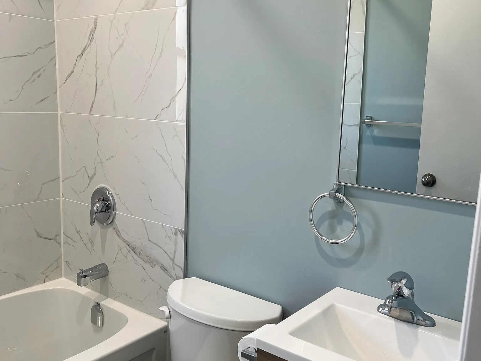 2 bed, $1,650 — Photo 2