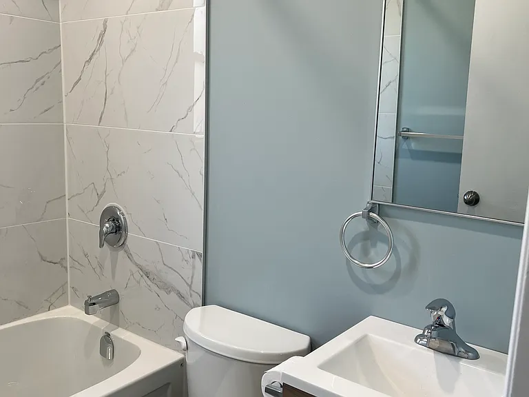 789 Randolph Ave #3 — Photo 2