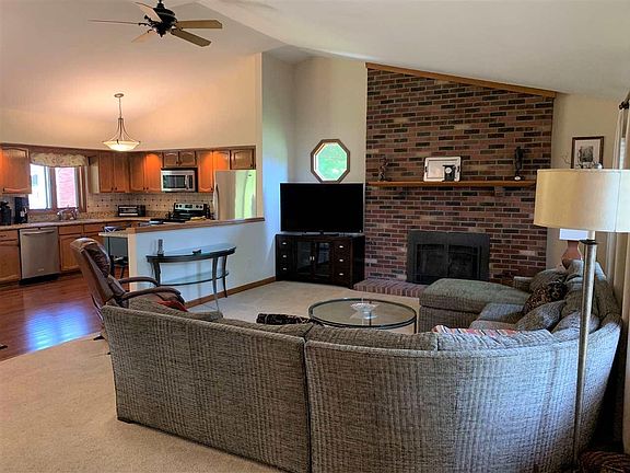 5th image of 51 Huntleigh Dr