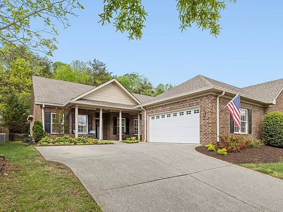 2nd image of 252 Wrennewood Ln