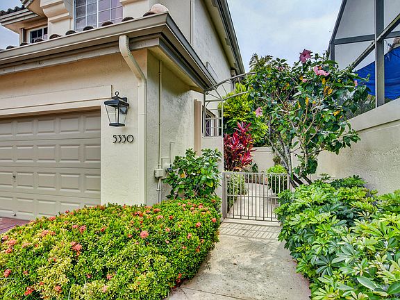 Home For Sale In Broken Sound Country Club