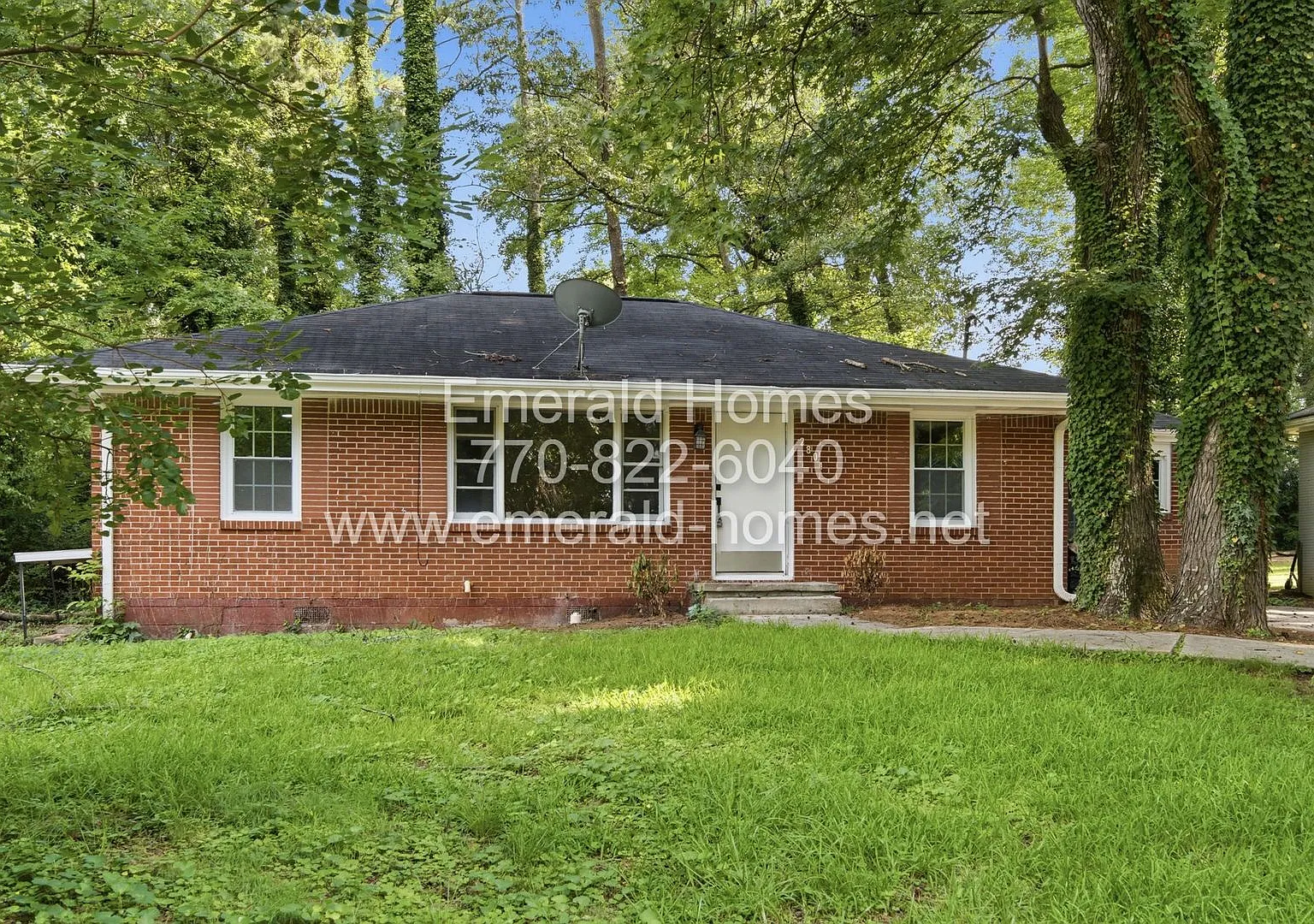 Now Ready! Newly Renovated 4 Bedroom Ranch Home — Photo 1