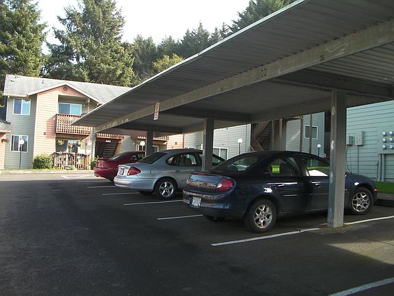 5th image of 1930 SE Lee Ave APT B9