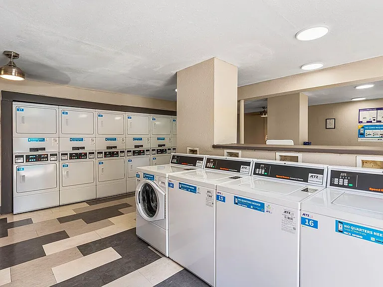 Community Laundry Center