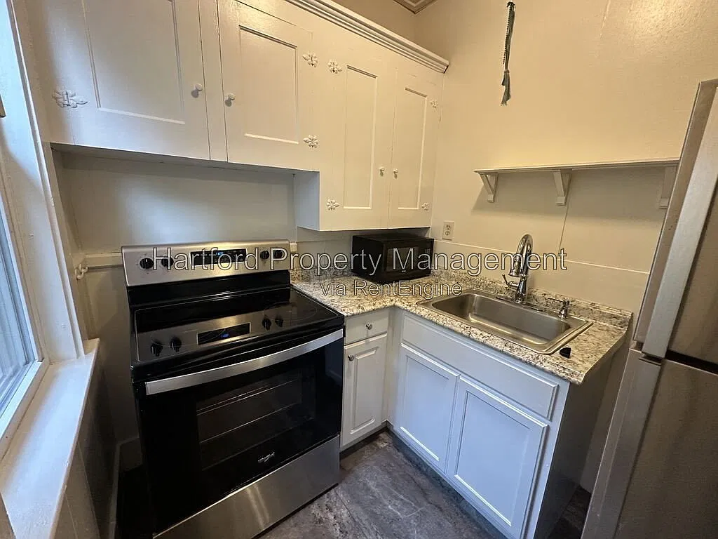 1 bed, 1.0 bath, $1,450 — Photo 3