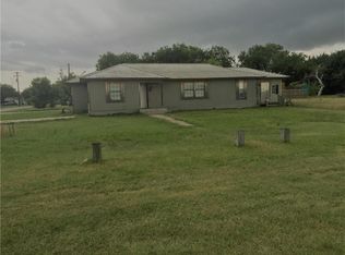 407 S Frontage Rd APT A, Valley View, TX 76272